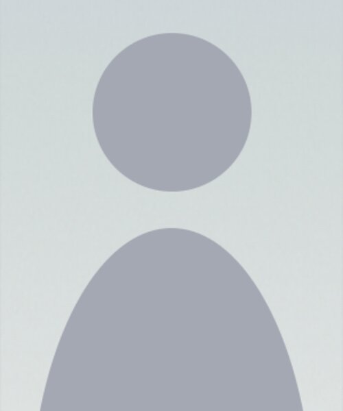 Schwarzes Nutzer-Icon als einfache Personen-Silhouette.