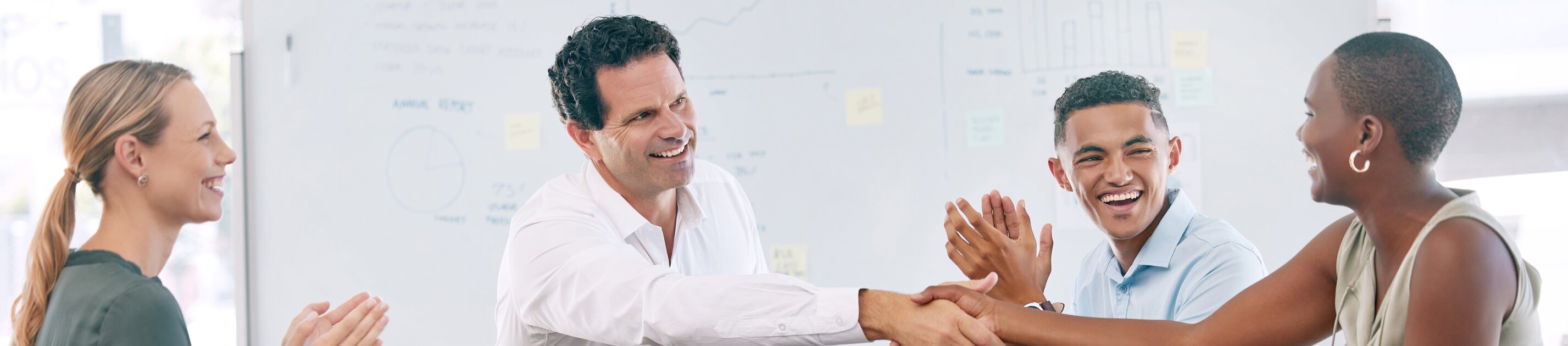 Teamerfolg Meeting Handschlag Business Agreement Teamwork Diversity Collaboration