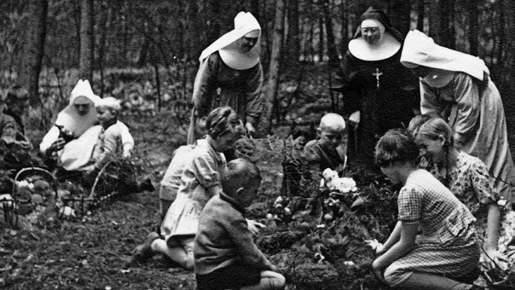 Westerham Historie: Ostersuche im Wald