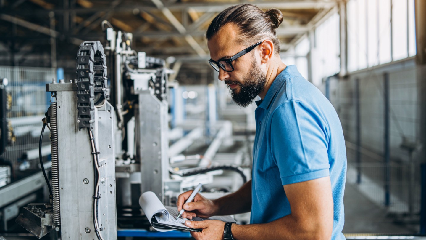Technische Lehrgänge, Seminare, Studiengänge, Weiterbildung IHK